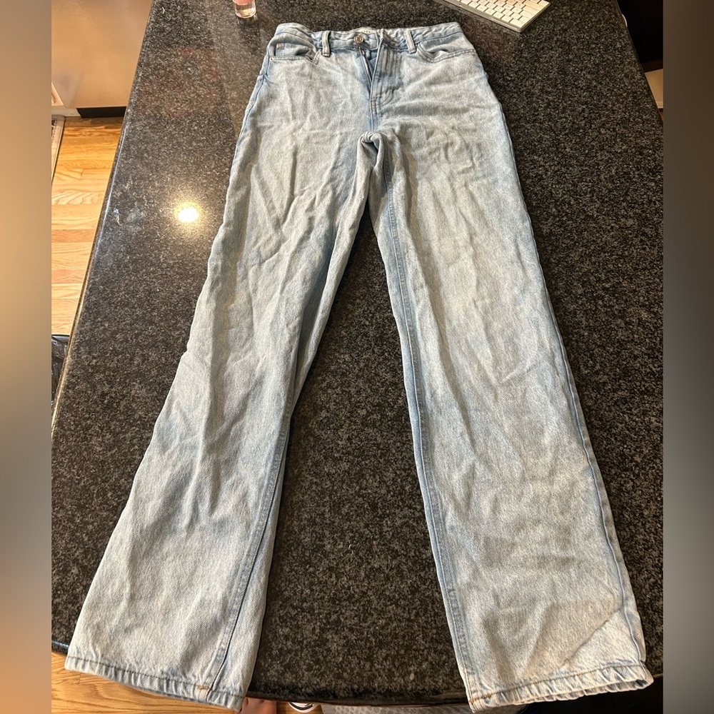 PACSUN 90’s BF JEAN/AMERICAN EAGLE HIGHWAISTED RIPPED JEANS (size: 26) (size:4)